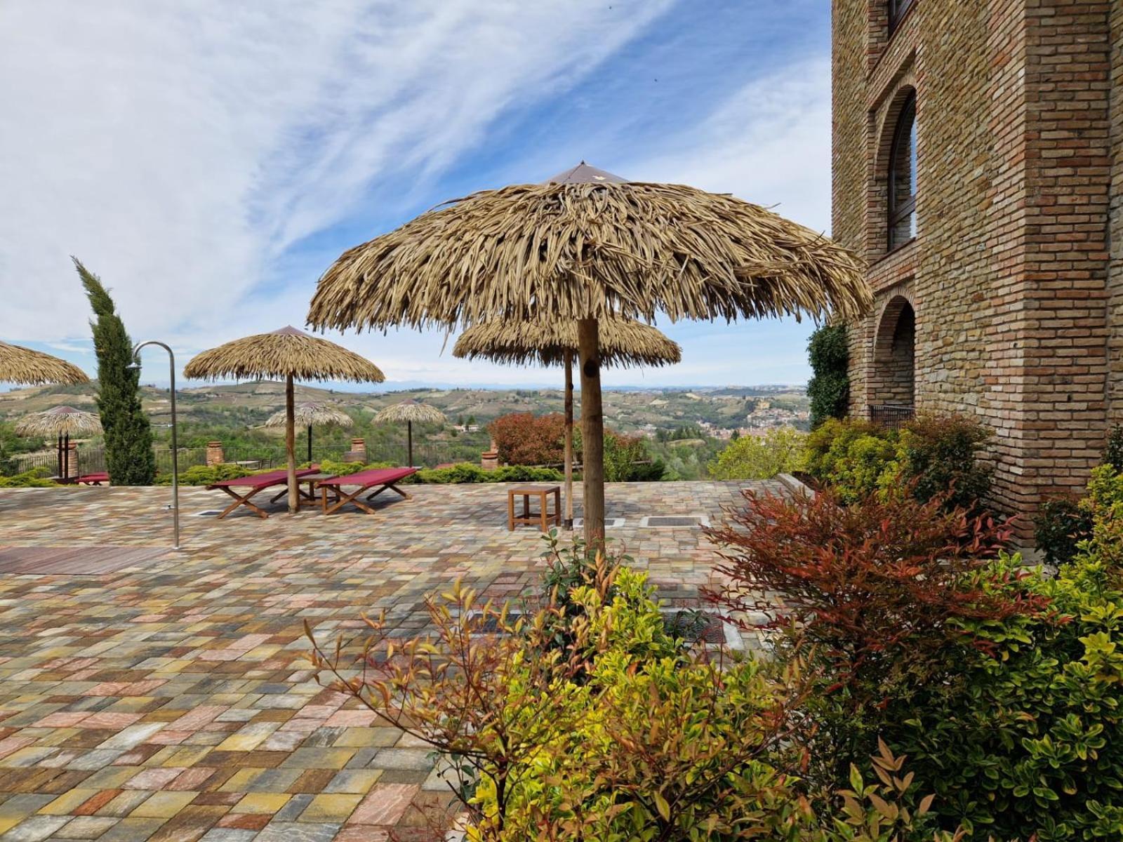 I Tre Poggi Dimora Di Charme Villa Canelli Bagian luar foto